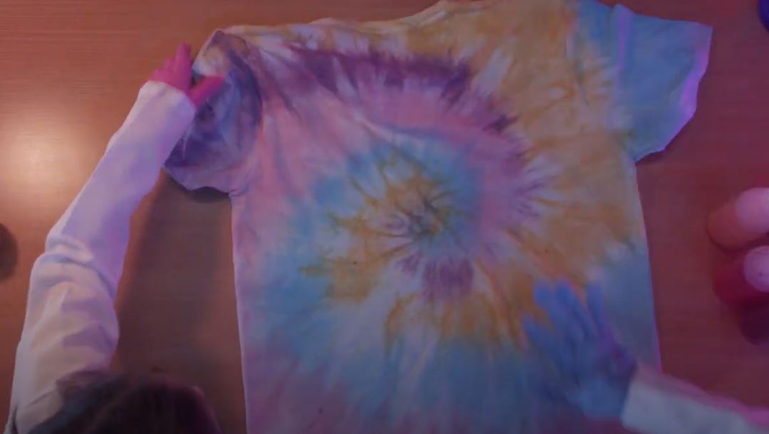 camiseta tie dye